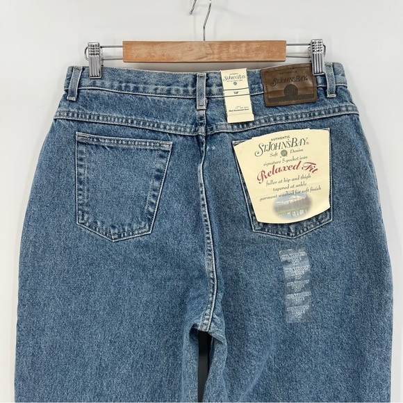 St. Johns Bay Vintage Signature 5 Pocket Jean Relaxed Fit Stonewashed Denim 14P - Picture 9 of 9